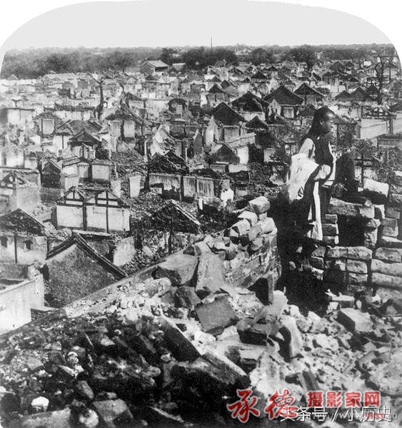 朱门酒肉臭路有冻死骨(续) - 老照片 承德摄影家