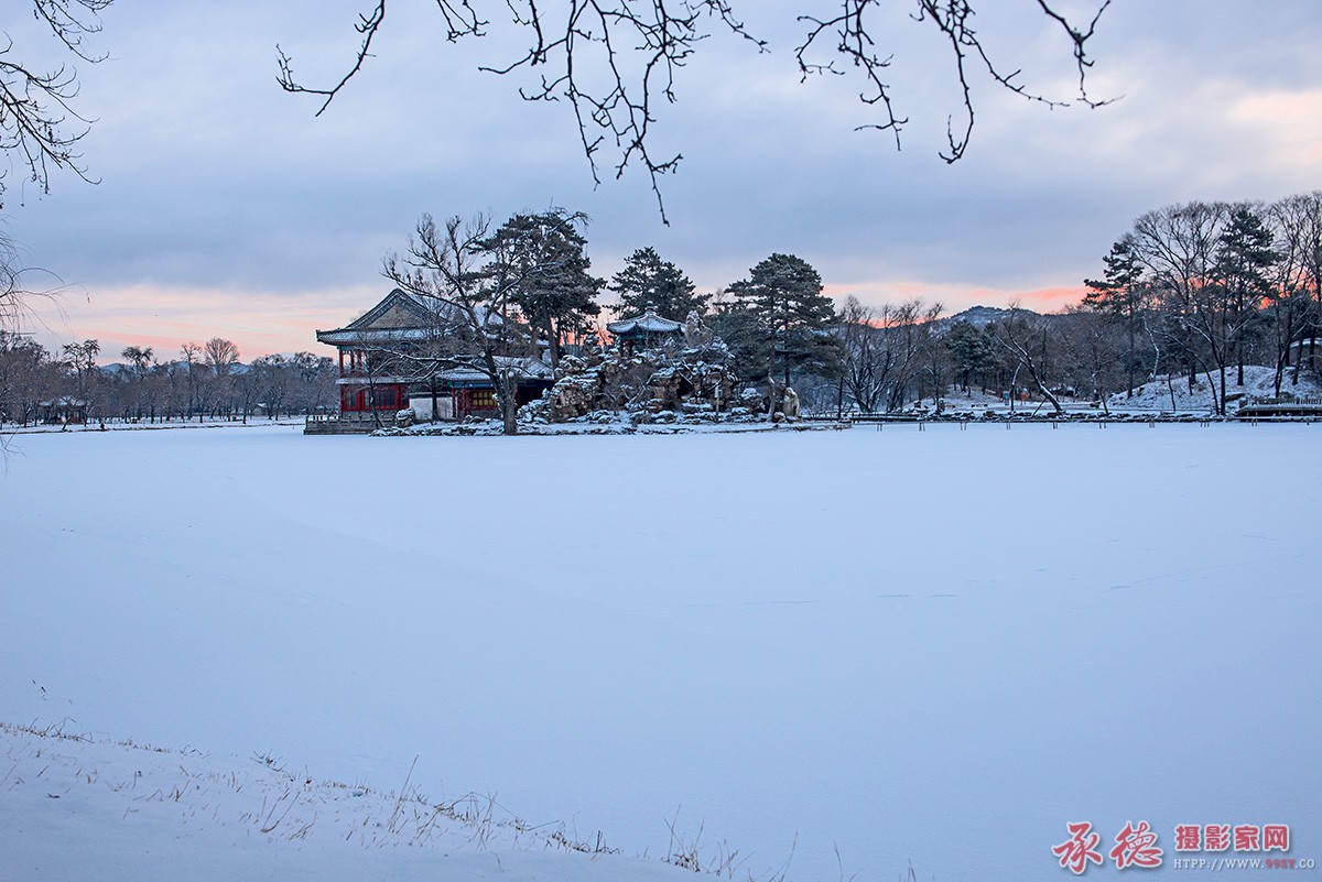 22雪后烟雨楼.jpg