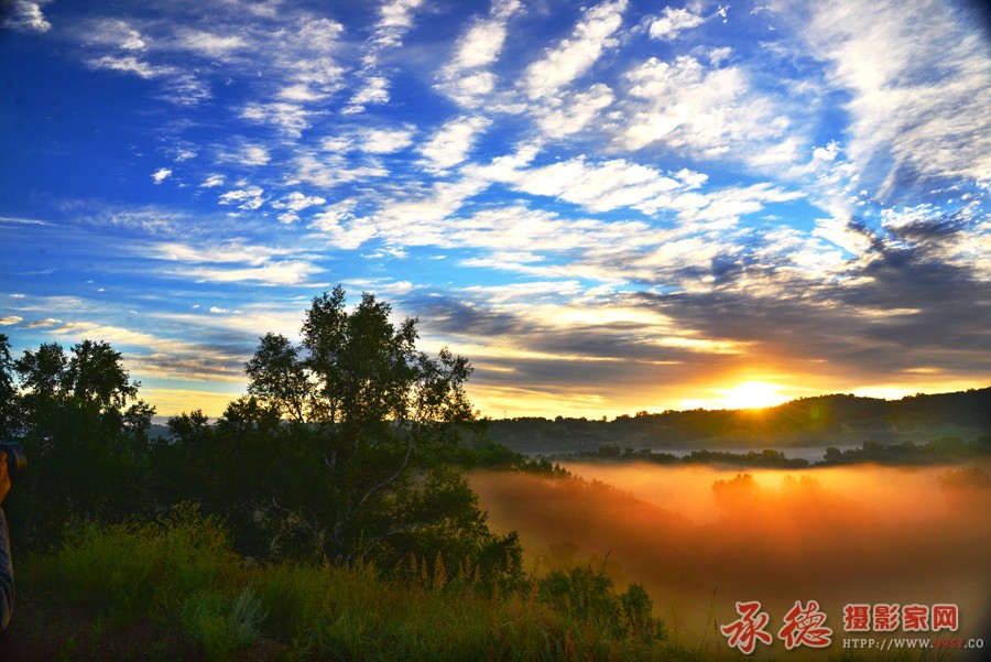 桃山湖晨曦.jpg