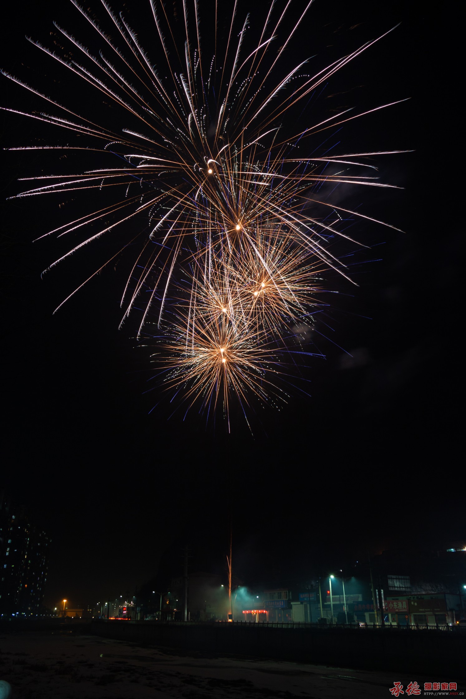 下载 (8).jpg