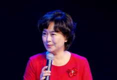 舞台人像——鞠萍老师在承德