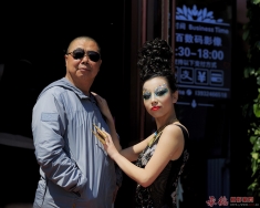 帅哥美女