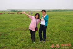 在美丽草原留个影