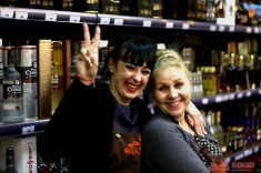 给俄罗斯美女拍照