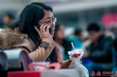 爸爸妈妈您们好吗