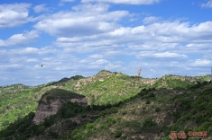 云卷锤峰
