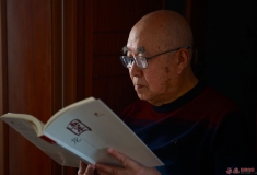 《2016人像摄影大赛》＋耄耋老人爱学习