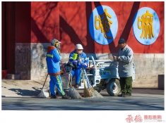 《朱门内外》组照