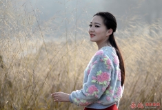 秋色萧萧拍人像
