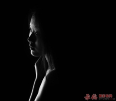 淡淡的忧愁（低调人像）