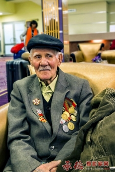 老英雄