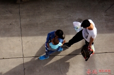 瞧这一家子