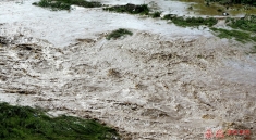瀑河洪水