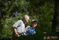 山庄探访人像抓拍