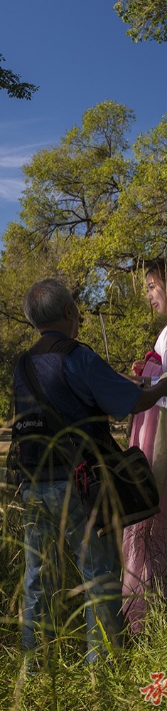 见到校长有点怯