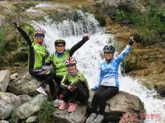 骑行旅游也快乐