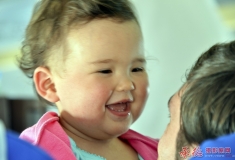 哭笑欢乐小乘客