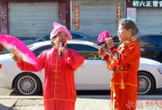 欢欢喜喜过新年