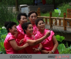 我们的生活比蜜甜