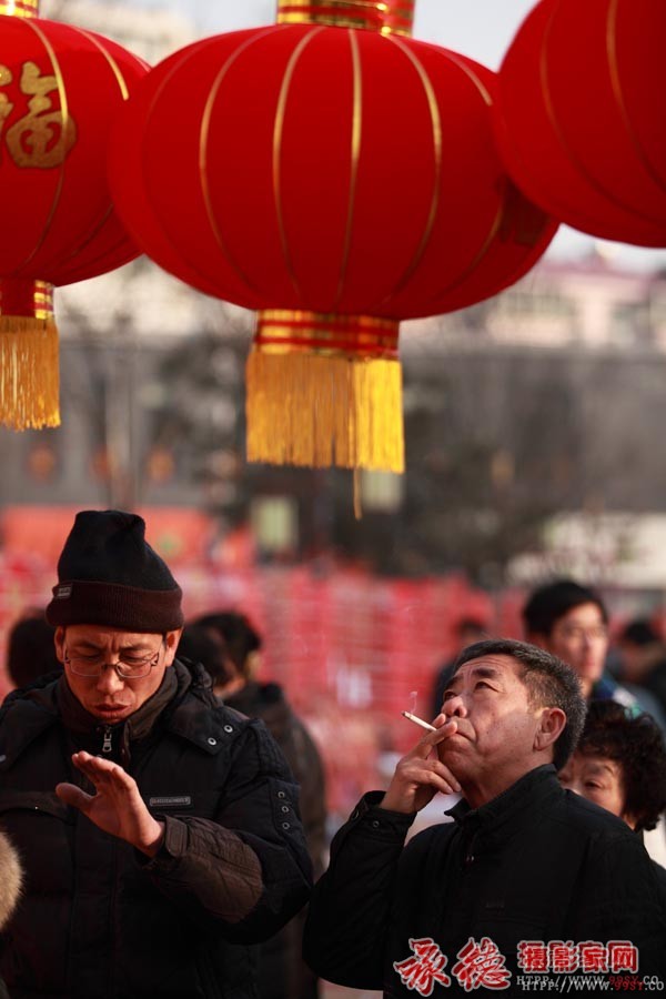 仰望幸福-敖敏达来