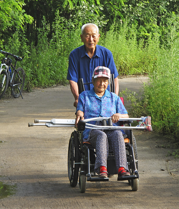 B-15相濡与沫