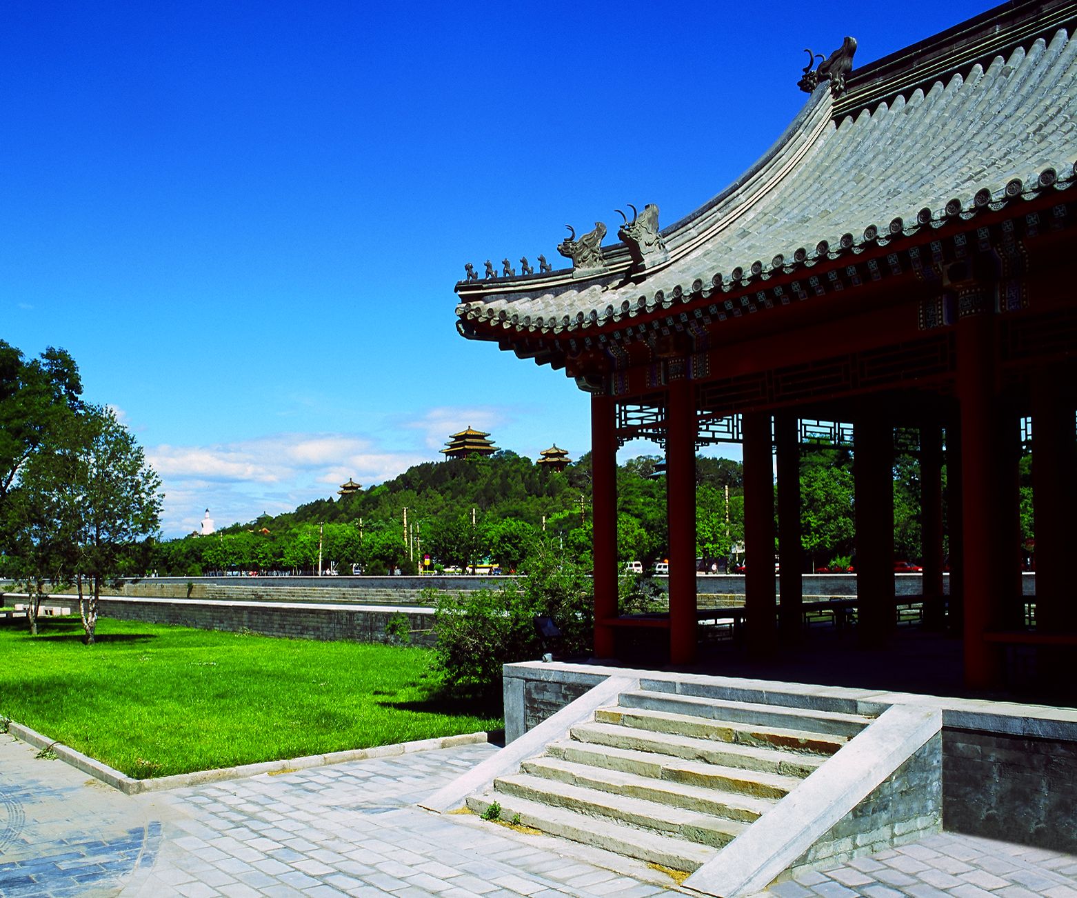 傅忠庆-26景山踏春