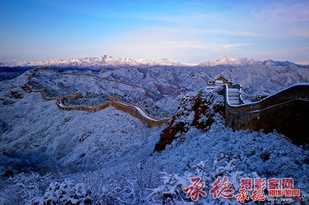 长城初雪——作者：剑出鞘