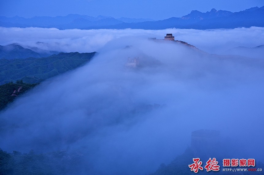 雄关——作者：剑出鞘