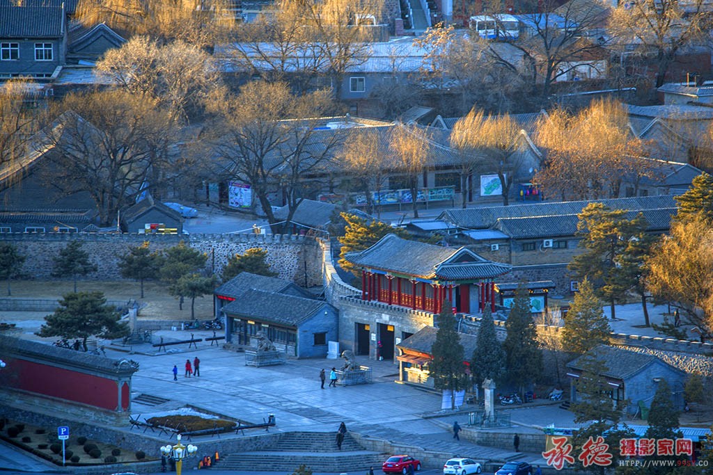 4.夕照丽正门-燕山人