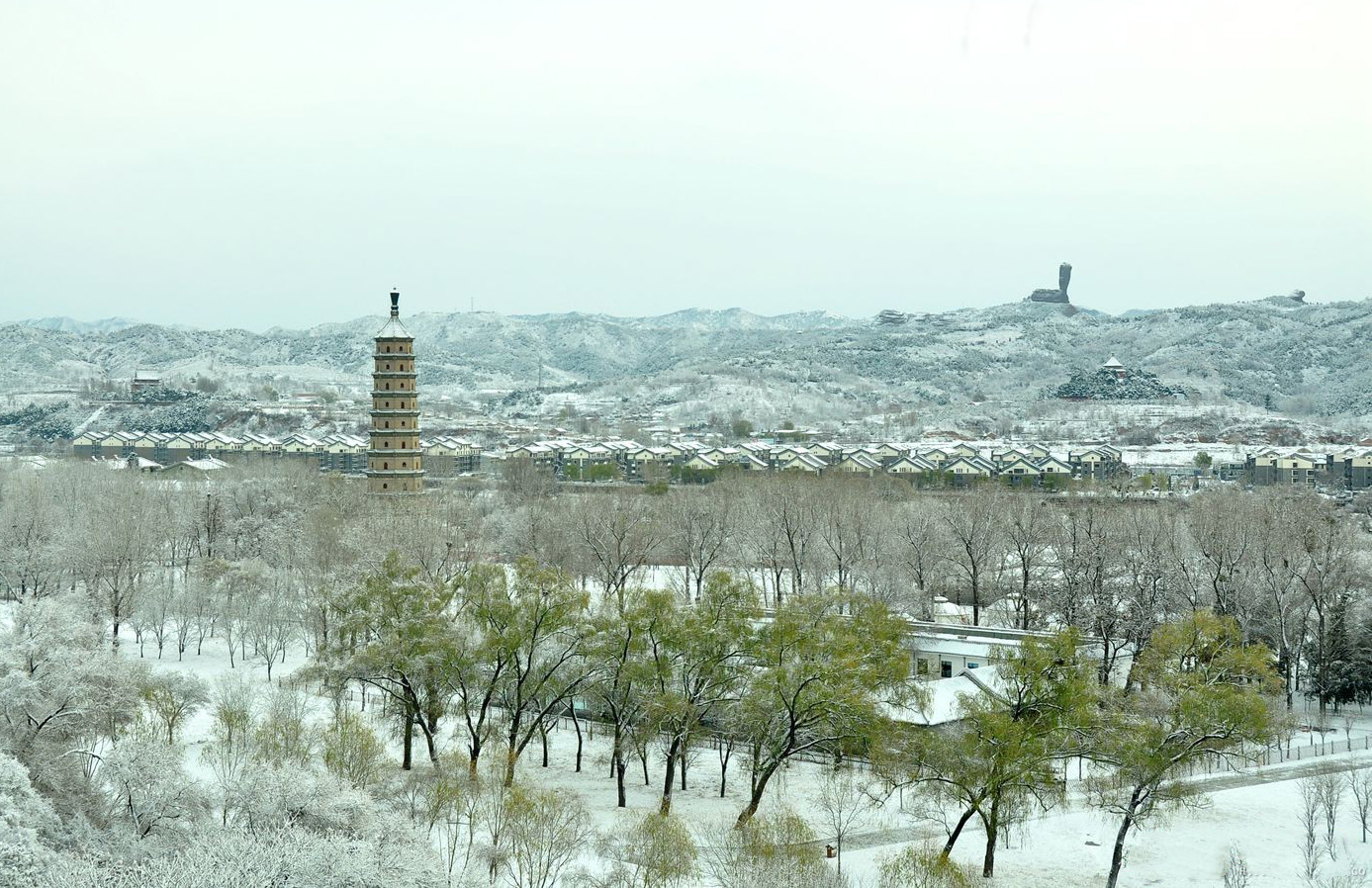 6.宝塔瑞雪-天天锻炼