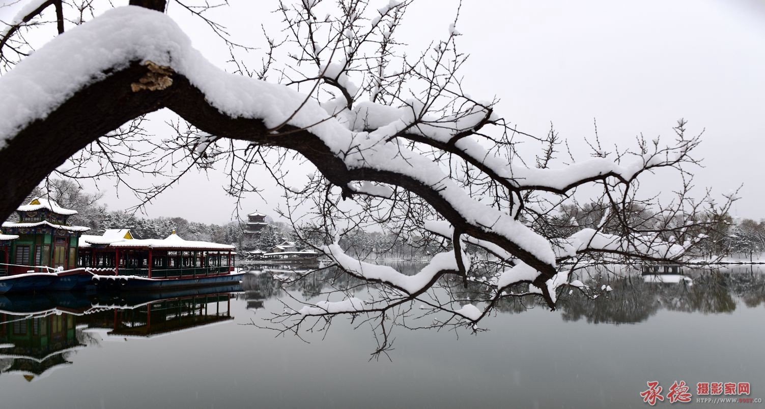 35.山庄雪景-天天锻炼