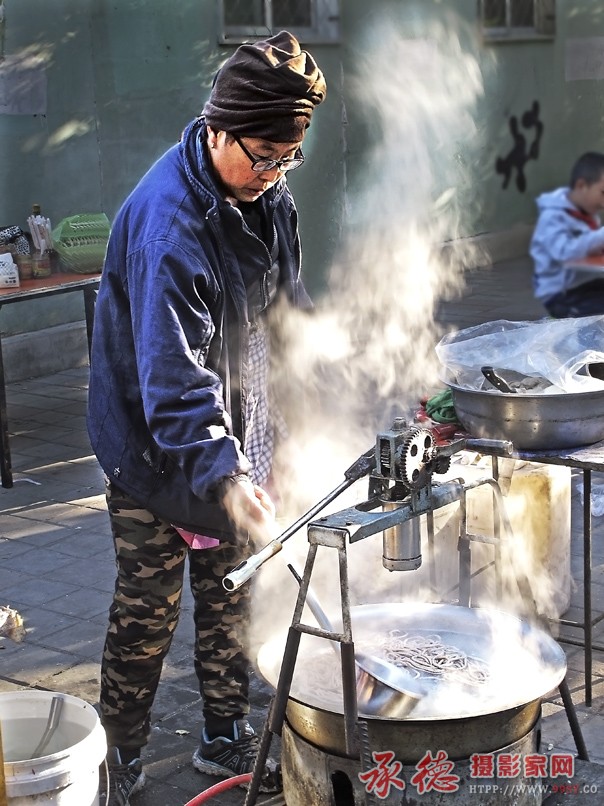 5、饸饹面 -山寨梁大师